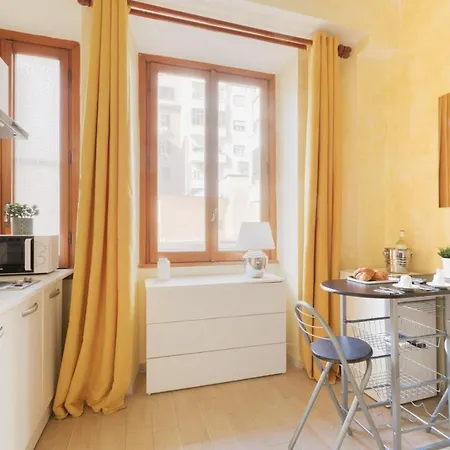 Paradise Apartment *